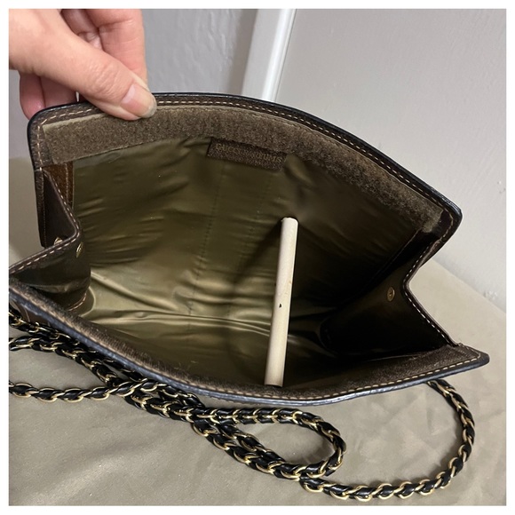 Authentic Gucci GG Sherry Monogram Mini Clutch On Chain - Picture 11 of 12